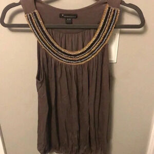 “3 for $15” Twentyone Tank w/ Bead Detail on Neck​